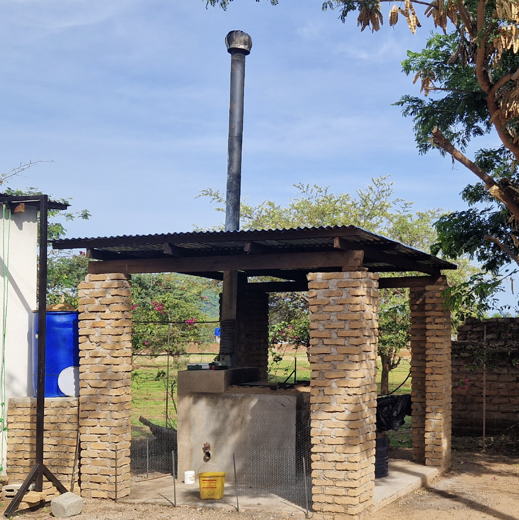 Air quality monitoring from open waste and incinerator burning in Cape Maclear, Malawi